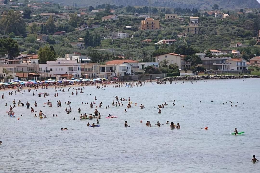 Casa Antonella Hotel Трабия Екстериор снимка